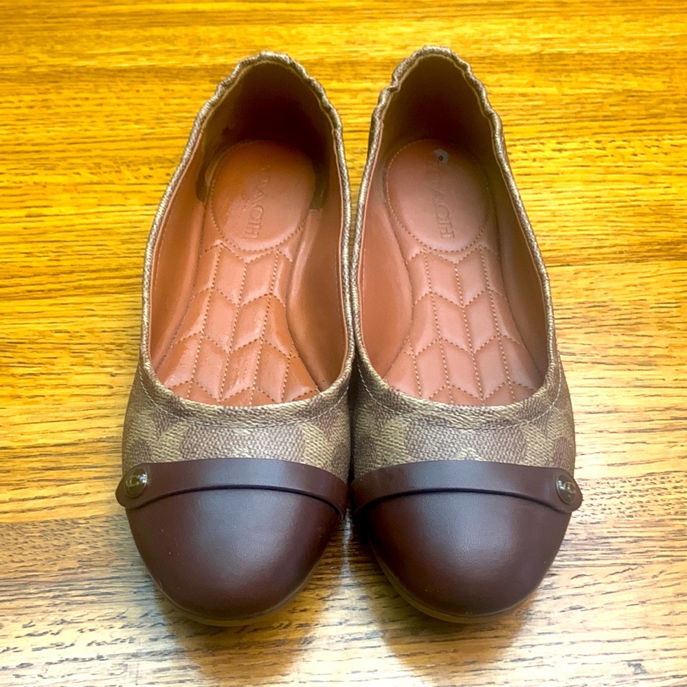 Coach G4379 Brown Leather Flats